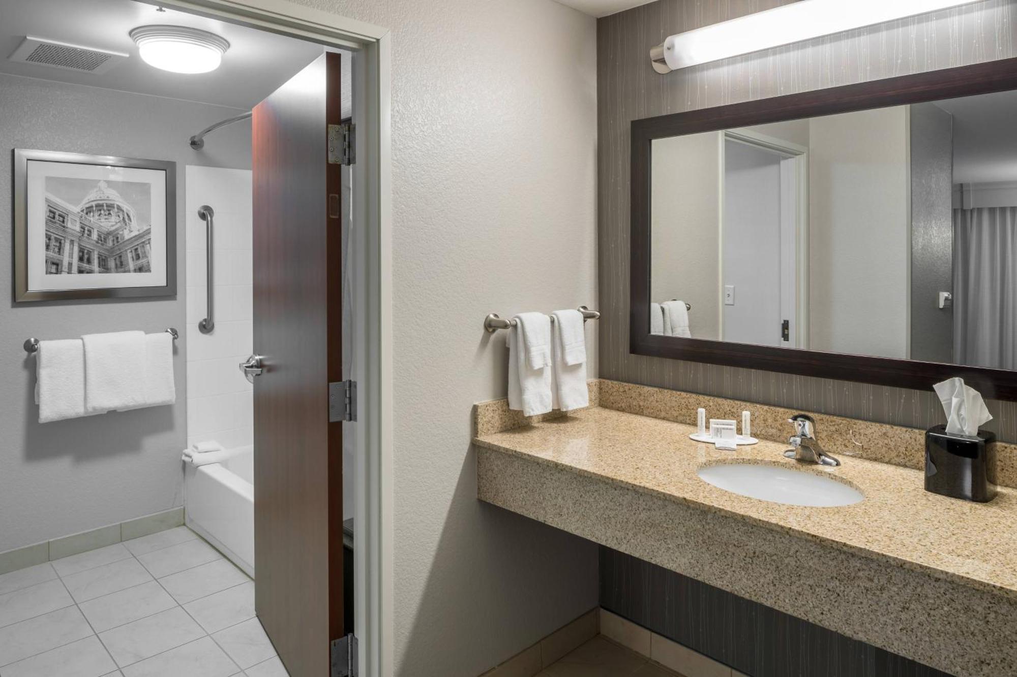 Courtyard By Marriott Austin Parmer Tech Ridge エクステリア 写真
